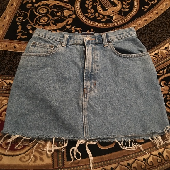 Urban Outfitters Dresses & Skirts - Gap skirt🍋